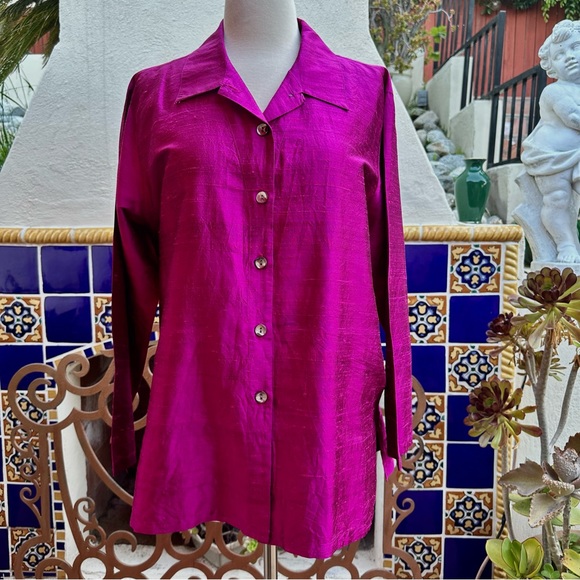 Chico’s Design 💯 Silk Button Down Fuchsia Top Size 3 - Picture 1 of 11